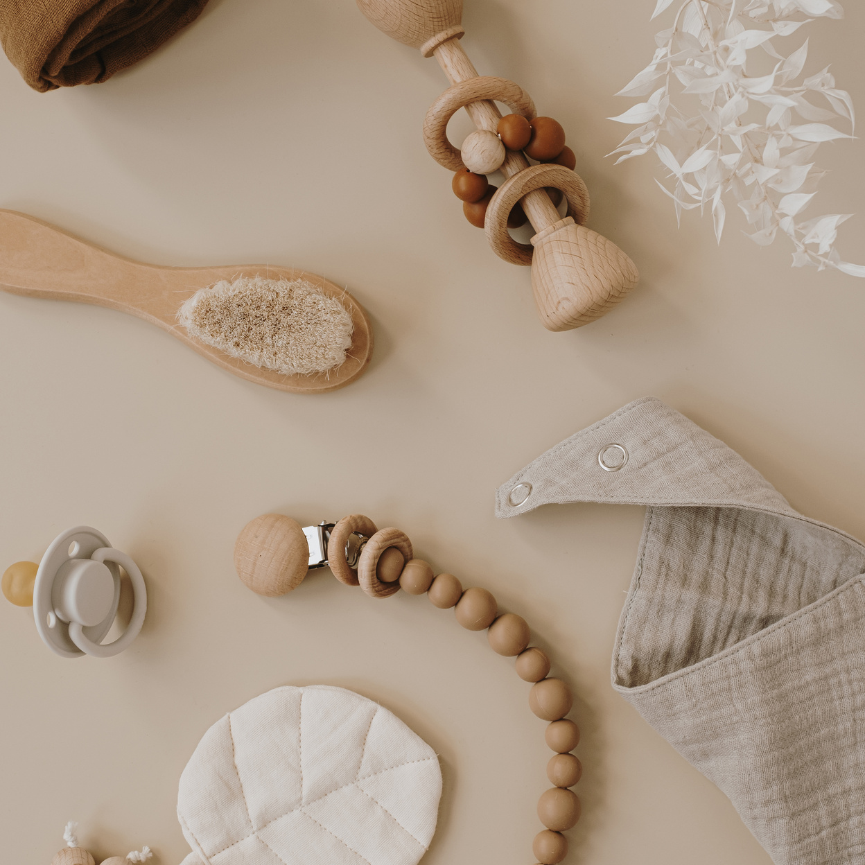 Neutral Baby Accessories